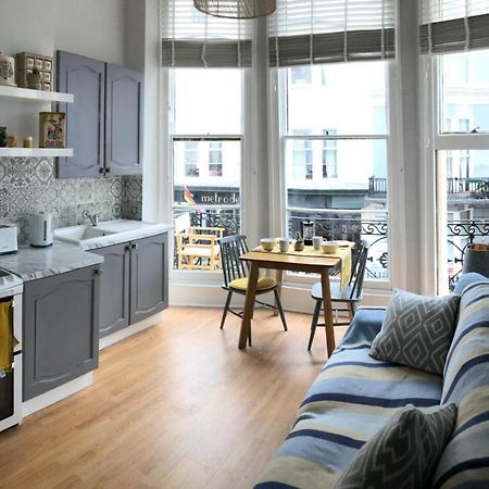 Апартаменты Striking Seaside One Bed Balcony Flat In Брайтонн Экстерьер фото